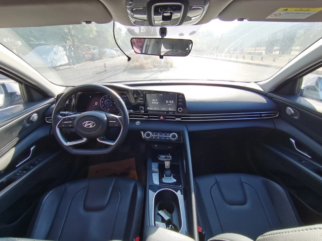 Hyundai Elantra 1.5L CVT Elite 2023