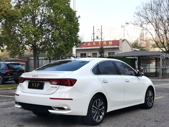 Kia K3 1.5L CVT Fashion 2022