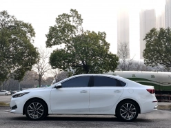 Kia K3 1.5L CVT Fashion 2022