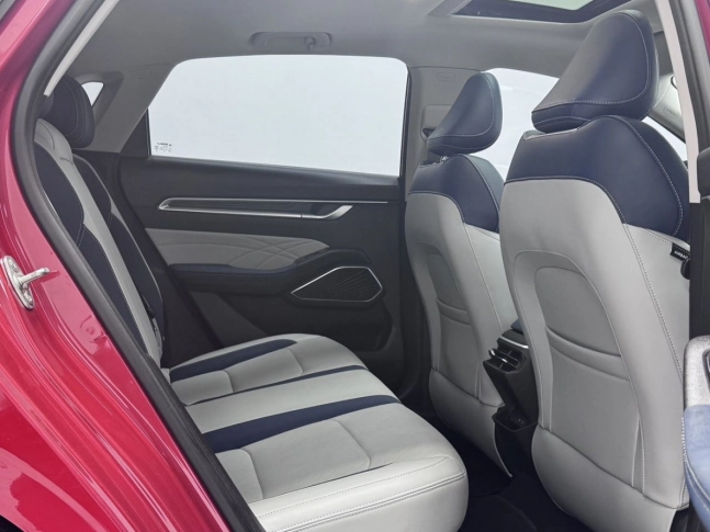 Geely Emgrand 1.5L CVT Flagship 2022