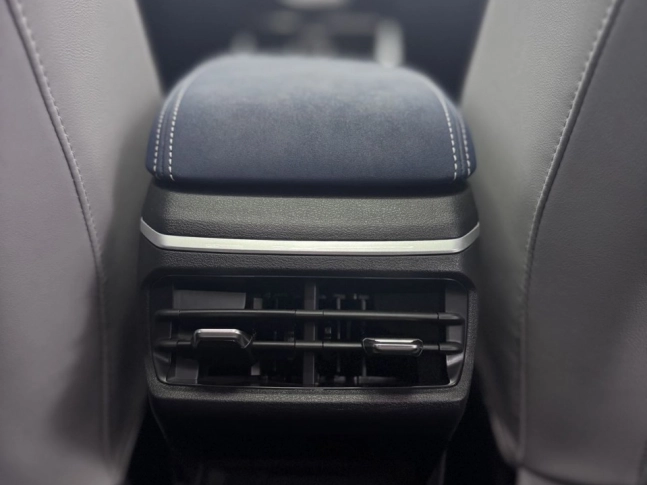 Geely Emgrand 1.5L CVT Flagship 2022