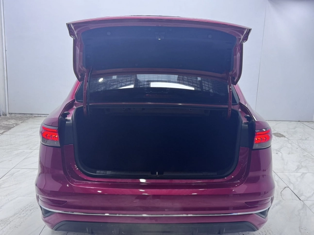 Geely Emgrand 1.5L CVT Flagship 2022
