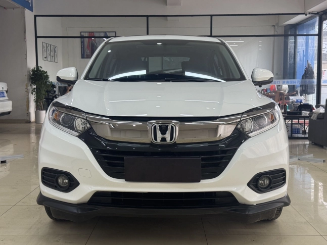 Honda Vezel 1.5L CVT Black Edition Pioneer 2021