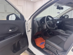Honda Vezel 1.5L CVT Black Edition Pioneer 2021