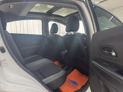 Honda Vezel 1.5L CVT Black Edition Pioneer 2021
