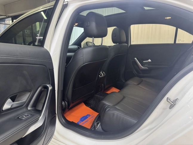 Mercedes-Benz A-CLASS A180L Sport Sedan 2022