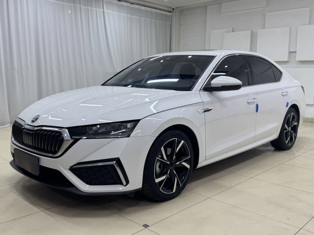 Skoda Octavia PRO 280 TSI DSG Premium Edition 2021