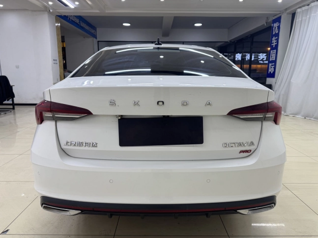 Skoda Octavia PRO 280 TSI DSG Premium Edition 2021
