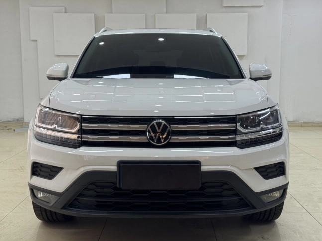 Volkswagen Tharu 280 TSI 2WD Luxury Edition 2022