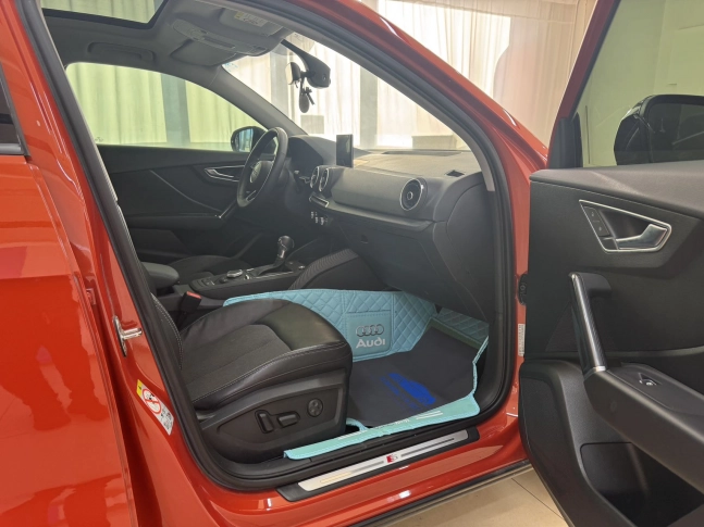 Audi Q2L 35 TFSI Sport Design 2021