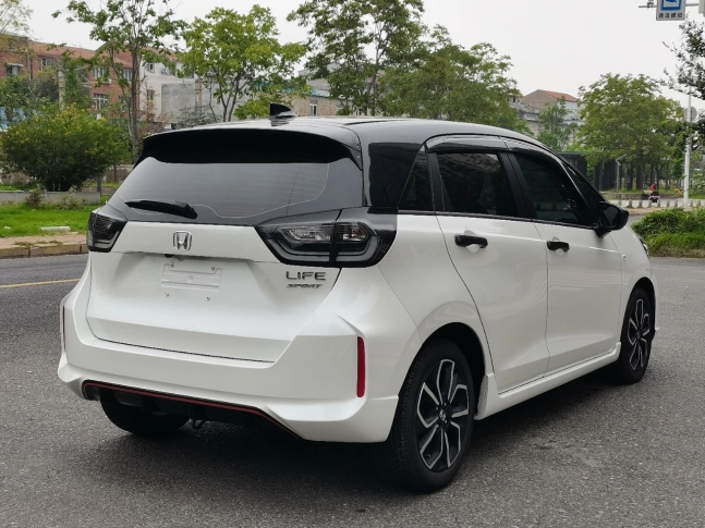 Honda LIFE 1.5L CVT SPO-SS Lively Edition 2021