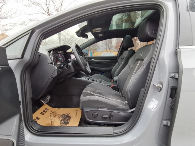 Volkswagen Golf 280TSI DSG R-Line 2021