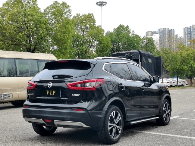 Nissan Qashqai 2.0L Luxury Edition 2022