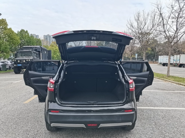 Nissan Qashqai 2.0L Luxury Edition 2022