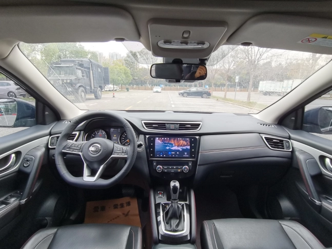 Nissan Qashqai 2.0L Luxury Edition 2022